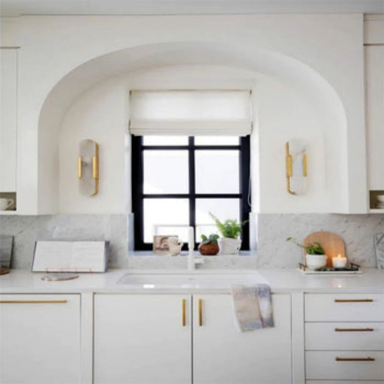Alabaster Linear Wall Sconce 壁灯灯具 rbrights