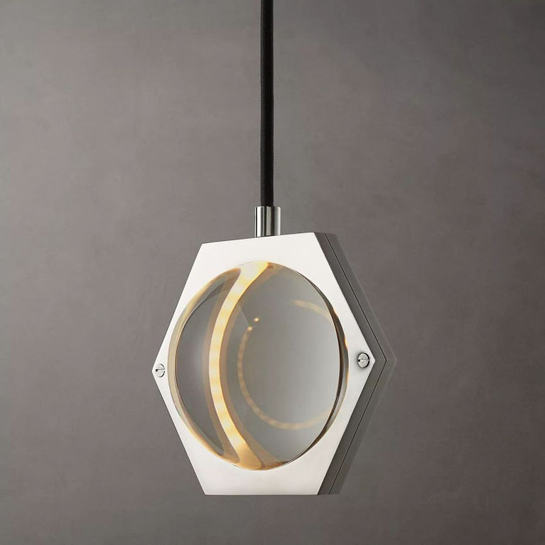 Eclatant Grand Pendant 7"